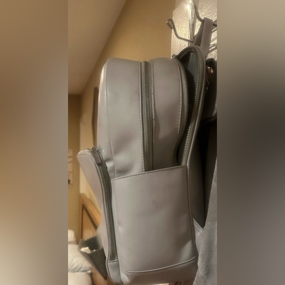 Tesla Backpack - Picture 1 of 5